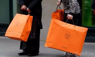 2015全球奢侈品与服装零售品牌财报盘点 挑战、转型与新增长点